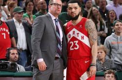 爱游戏官方-山东队横扫篮网，范弗利特惊艳四座的简单介绍