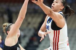 爱游戏中国-篮网球员以全新姿态迎接新赛季