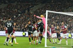 爱游戏入口-关于巴西逆转韩国，若日尼奥点燃赛场的信息