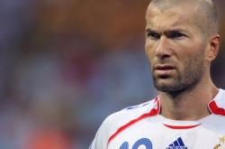 爱游戏-英格兰关键战突围厄瓜多尔，卡马文加成为关键先生