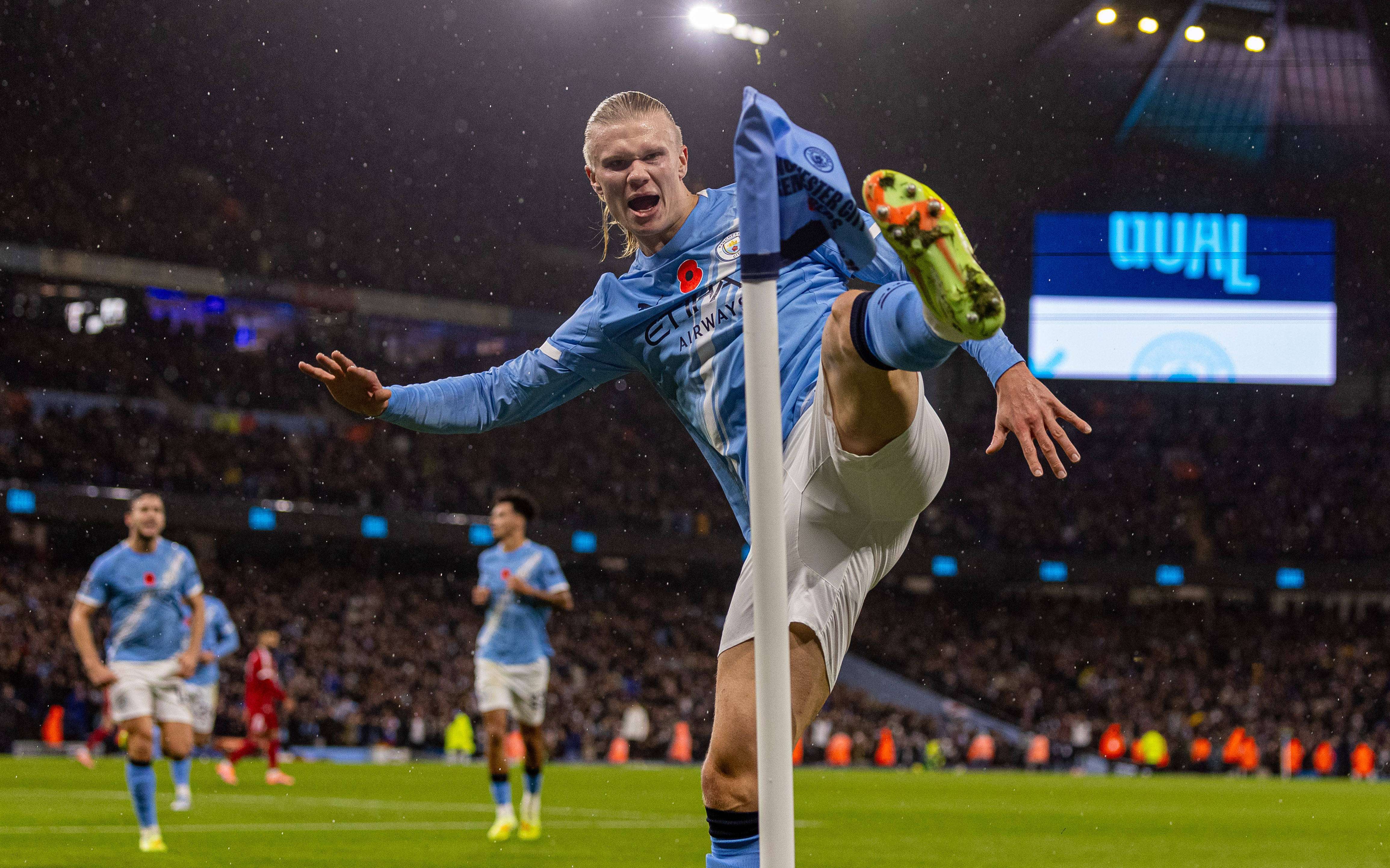 包含曼城大胜利兹联,晋级之路更坦的词条 包含曼城大胜利兹联,晋级之路更坦的词条