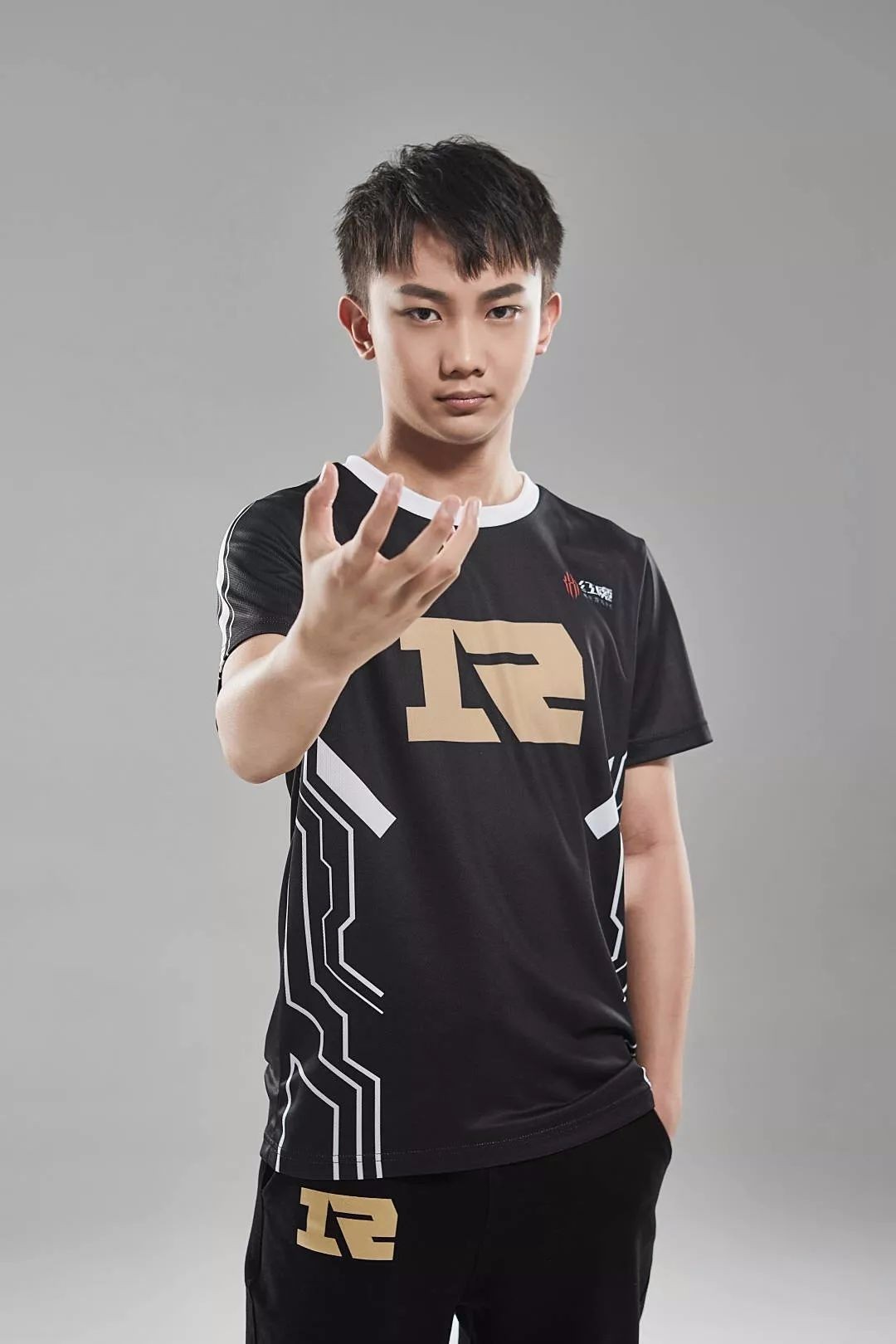 亚洲选手异军突起，备受关注