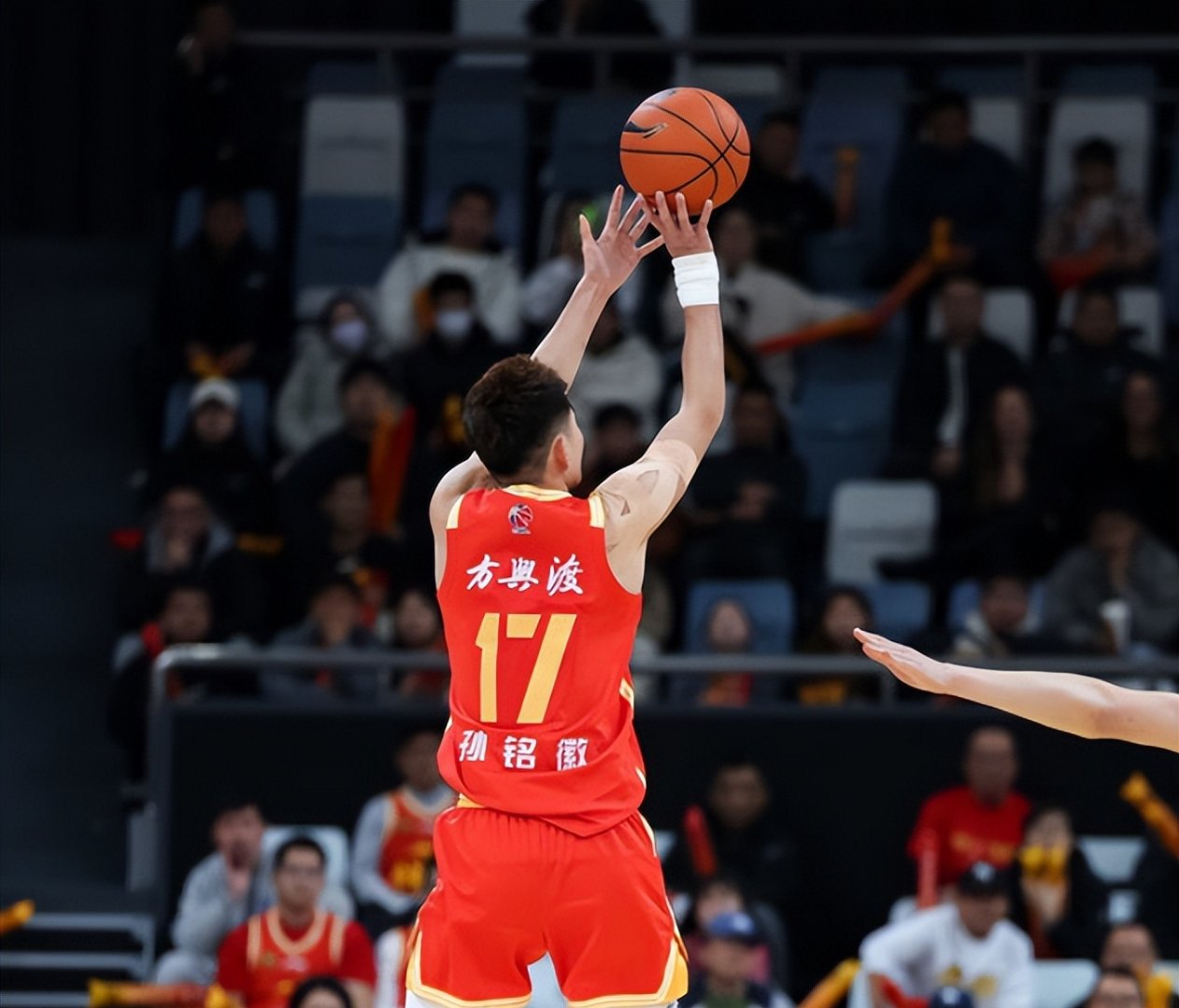 包含浙江稠州队险胜青岛男篮,取得两连胜的词条 包含浙江稠州队险胜青岛男篮,取得两连胜的词条