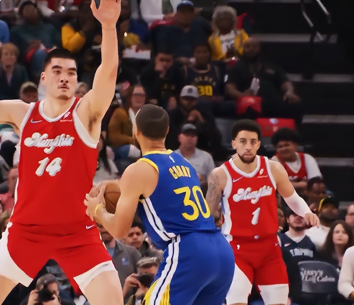 爵士险胜灰熊,巴图姆关键制胜的简单介绍 爵士险胜灰熊,巴图姆关键制胜的简单介绍