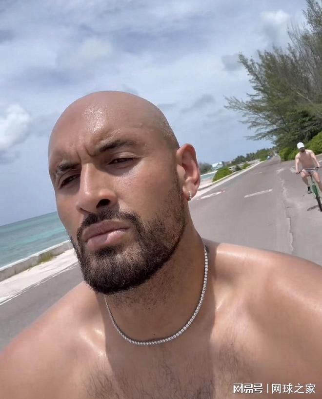 西班牙网球队强势欧洲网球队，克耶高斯绝境逆转的简单介绍