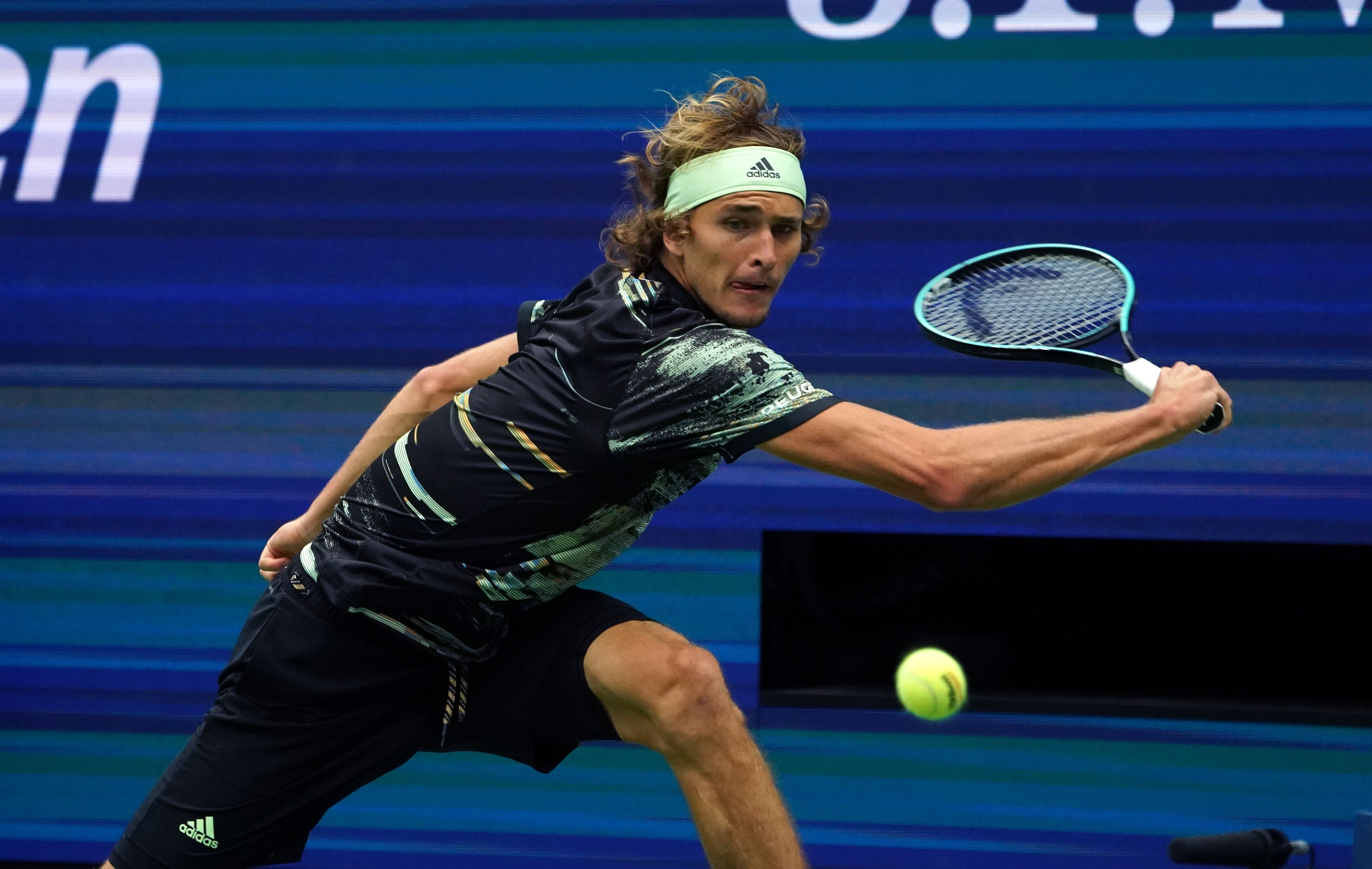 德国网球队完胜日本网球队，穆雷完成帽子戏法的简单介绍