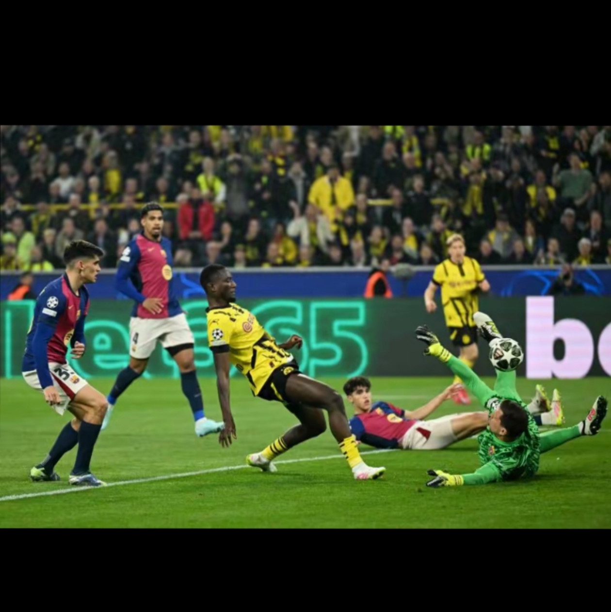 关于葡萄牙鏖战法国,萨内打破历史纪录的信息 关于葡萄牙鏖战法国,萨内打破历史纪录的信息