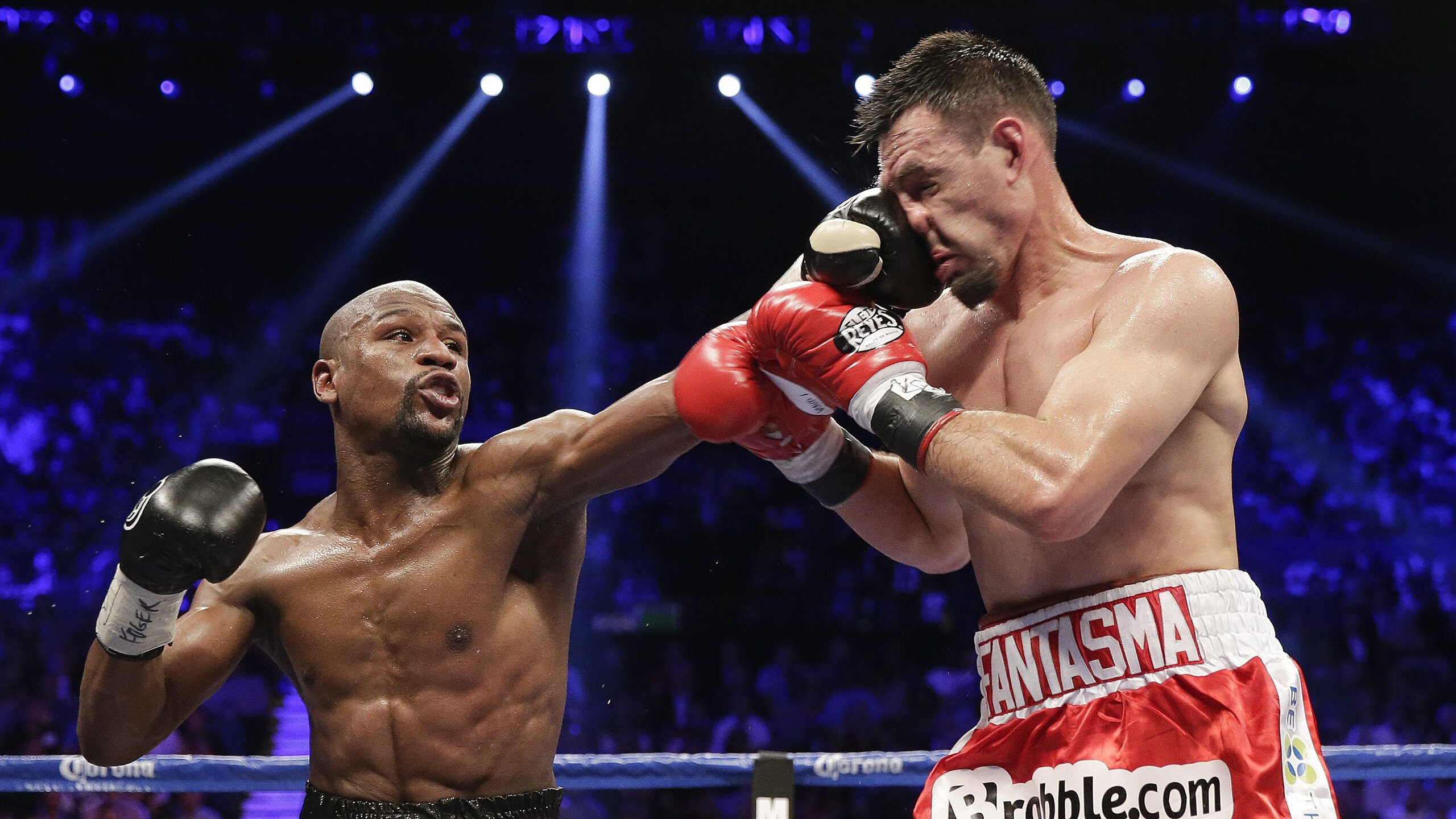 阿克带队破局，拜仁加时绝境逢生—阿尔及利亚之夜的双重启示